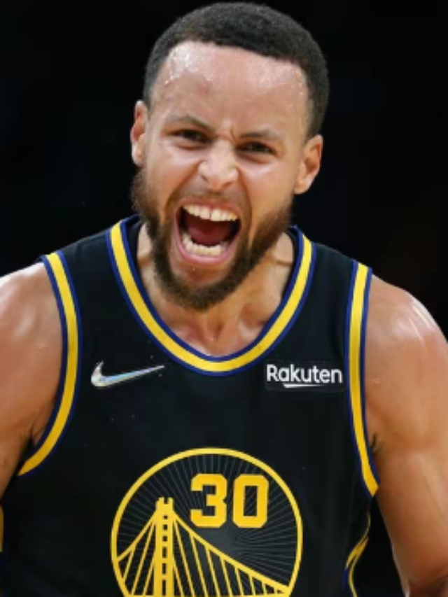 Stepp Curry makes NBA History